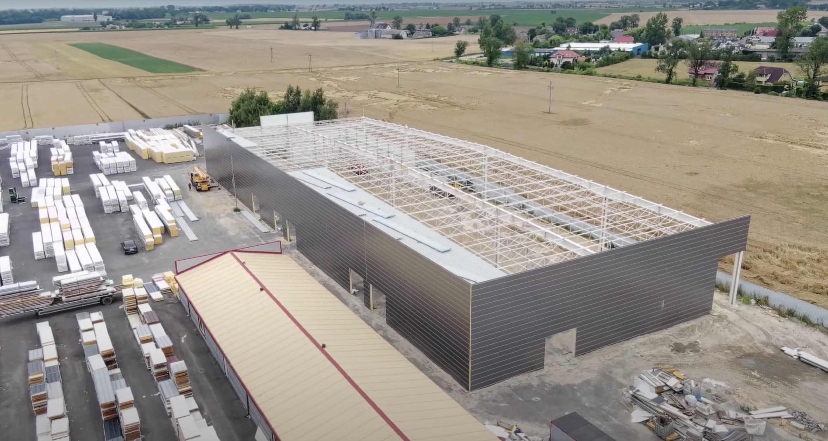 Rozšíření výrobního závodu Europanels v&nbsp;Latkowie